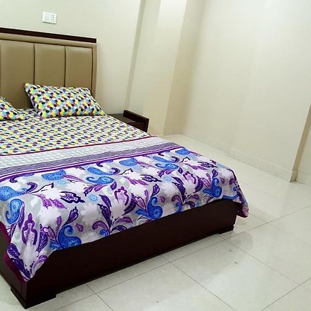 • Faizi Furnished Apartments Faisalabad Exterior foto